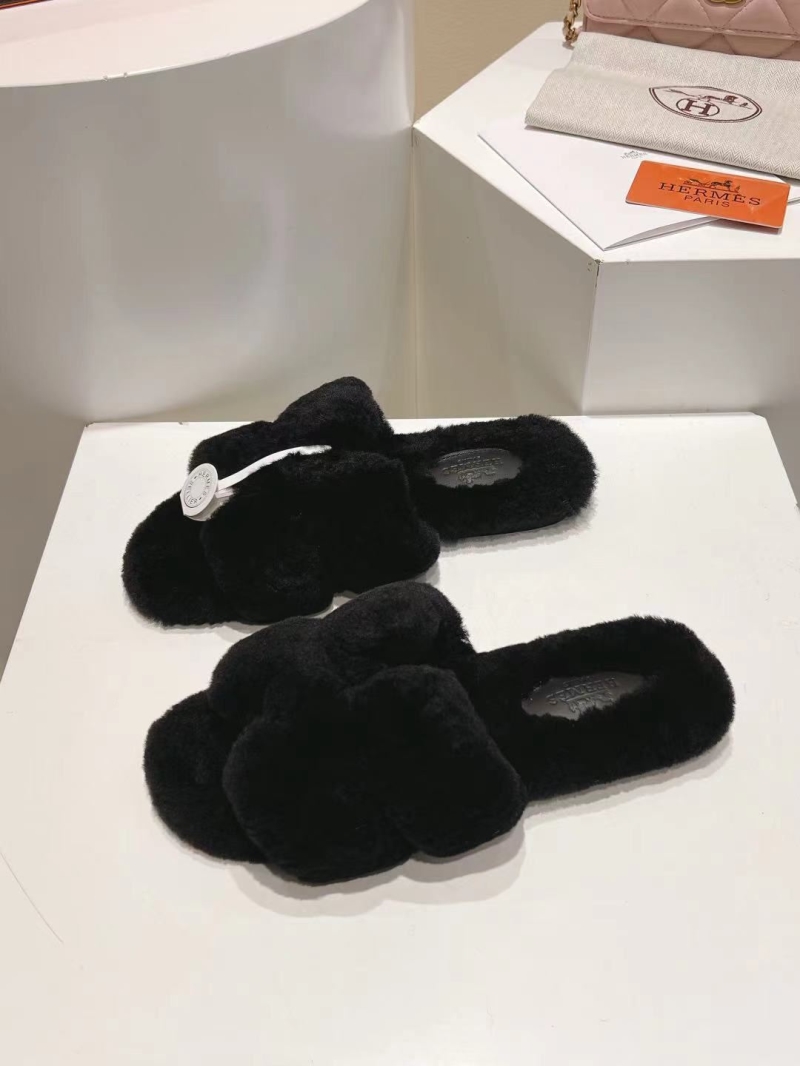 Hermes Slippers